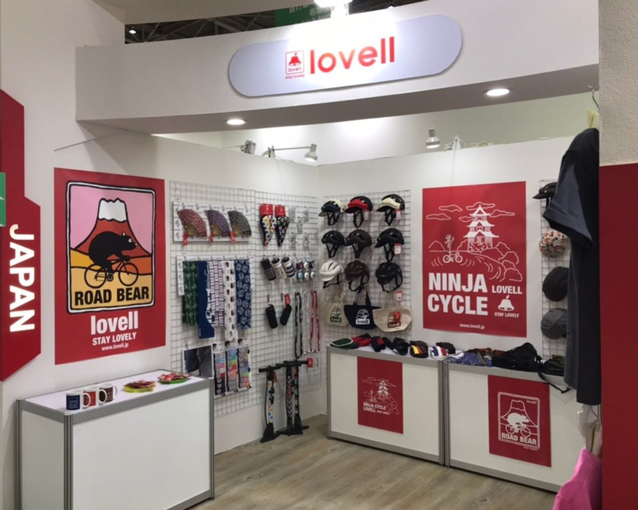 台北ショーlovellブース